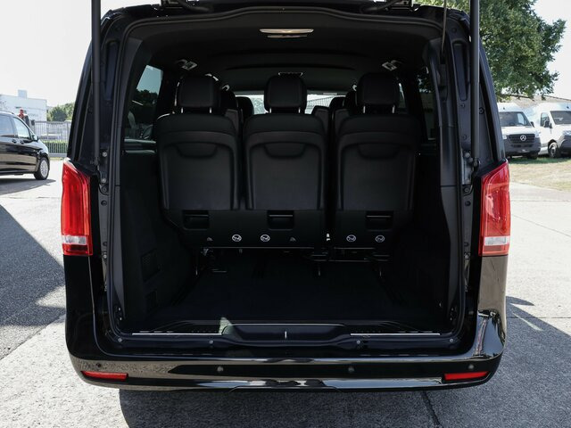 MERCEDES-BENZ V 300 Avantgarde Extralang,Allrad,2Schiebetüren... - Personentransporter: das Bild 2 MERCEDES-BENZ V 300 Avantgarde Extralang,Allrad,2Schiebetüren... - Personentransporter: das Bild 2