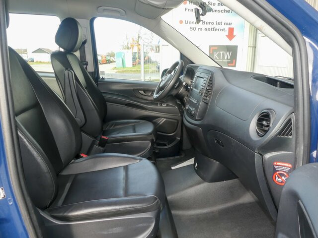 MERCEDES-BENZ Vito 114 TourerPro,Allrad,Automatik,8Sitzer - Personentransporter: das Bild 2 MERCEDES-BENZ Vito 114 TourerPro,Allrad,Automatik,8Sitzer - Personentransporter: das Bild 2