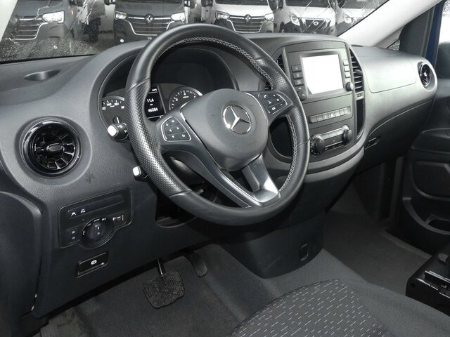 MERCEDES-BENZ Vito 114 TourerPro,Extralang,AMF Rollstuhlrampe - Personentransporter: das Bild 3 MERCEDES-BENZ Vito 114 TourerPro,Extralang,AMF Rollstuhlrampe - Personentransporter: das Bild 3