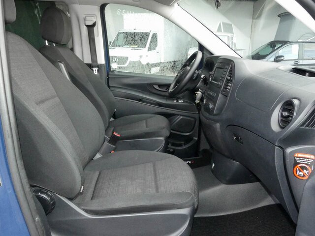 MERCEDES-BENZ Vito 114 TourerPro,Extralang,Desperados,9GTr - Kleinbus, Personentransporter: das Bild 2 MERCEDES-BENZ Vito 114 TourerPro,Extralang,Desperados,9GTr - Kleinbus, Personentransporter: das Bild 2