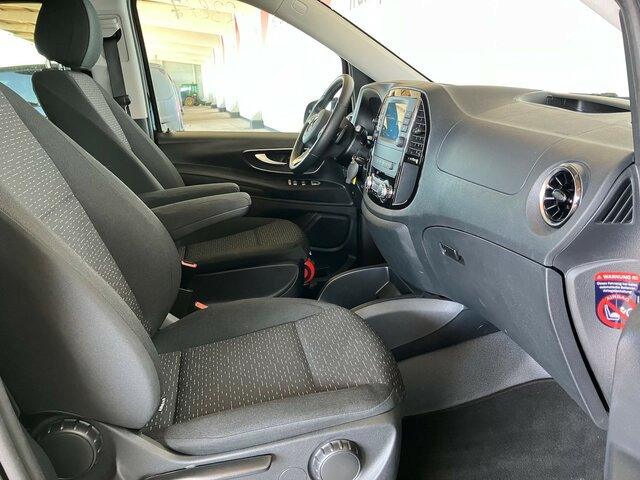 MERCEDES-BENZ Vito 114CDI lang,TourerEDITION,2xTür,Automatik - Kleinbus, Personentransporter: das Bild 4 MERCEDES-BENZ Vito 114CDI lang,TourerEDITION,2xTür,Automatik - Kleinbus, Personentransporter: das Bild 4