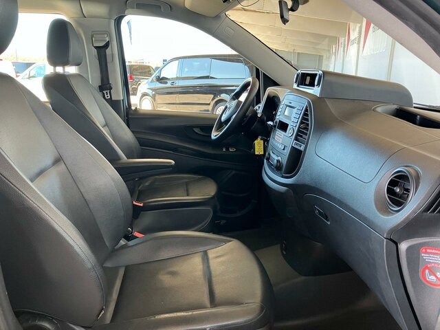 MERCEDES-BENZ Vito 116 TourerPro,lang,Allrad,8Sitze,Automatik - Kleinbus, Personentransporter: das Bild 4 MERCEDES-BENZ Vito 116 TourerPro,lang,Allrad,8Sitze,Automatik - Kleinbus, Personentransporter: das Bild 4