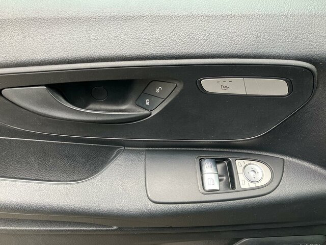 MERCEDES-BENZ Vito114 Mixto Extralang,Klima,Tempomat,Standhzg... - Kleintransporter: das Bild 5 MERCEDES-BENZ Vito114 Mixto Extralang,Klima,Tempomat,Standhzg... - Kleintransporter: das Bild 5