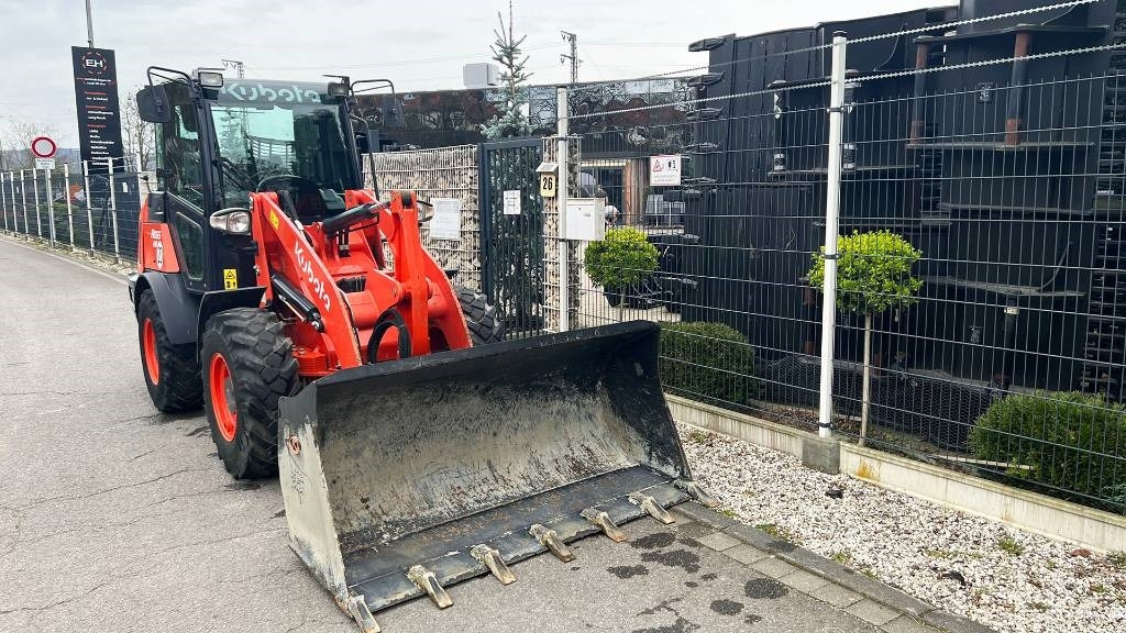 Radlader Kubota R 065, Radlader, hydr. Schnellwechsler, Schaufel: das Bild 12