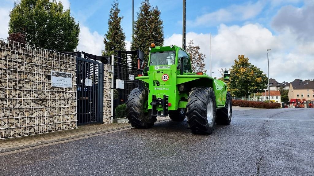 Merlo Radlader P34.7 Turbo 4x4, Allrad, Hubhöhe 7 m - Radlader: das Bild 1 Merlo Radlader P34.7 Turbo 4x4, Allrad, Hubhöhe 7 m - Radlader: das Bild 1
