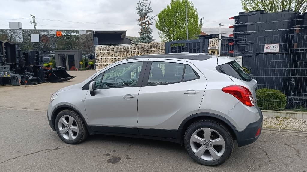 Opel Mokka 1.7 CDTI, Klima, Allrad (4x4), Webasto - SUV/ Geländewagen: das Bild 5 Opel Mokka 1.7 CDTI, Klima, Allrad (4x4), Webasto - SUV/ Geländewagen: das Bild 5