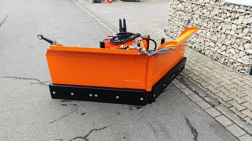 Schneepflug PUV 2600 Radlader Dreipunktaufnahme - Schneepflug für Landmaschine: das Bild 1 Schneepflug PUV 2600 Radlader Dreipunktaufnahme - Schneepflug für Landmaschine: das Bild 1