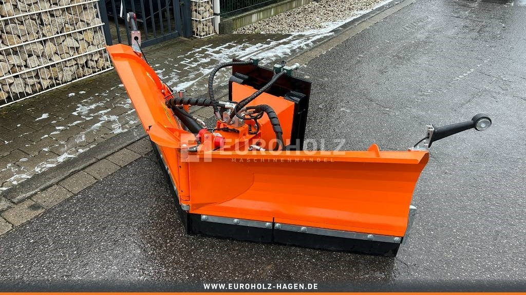 Schneepflug Schneeschild Kramer 180 350 5035 5040 - Schneepflug für Landmaschine: das Bild 3 Schneepflug Schneeschild Kramer 180 350 5035 5040 - Schneepflug für Landmaschine: das Bild 3
