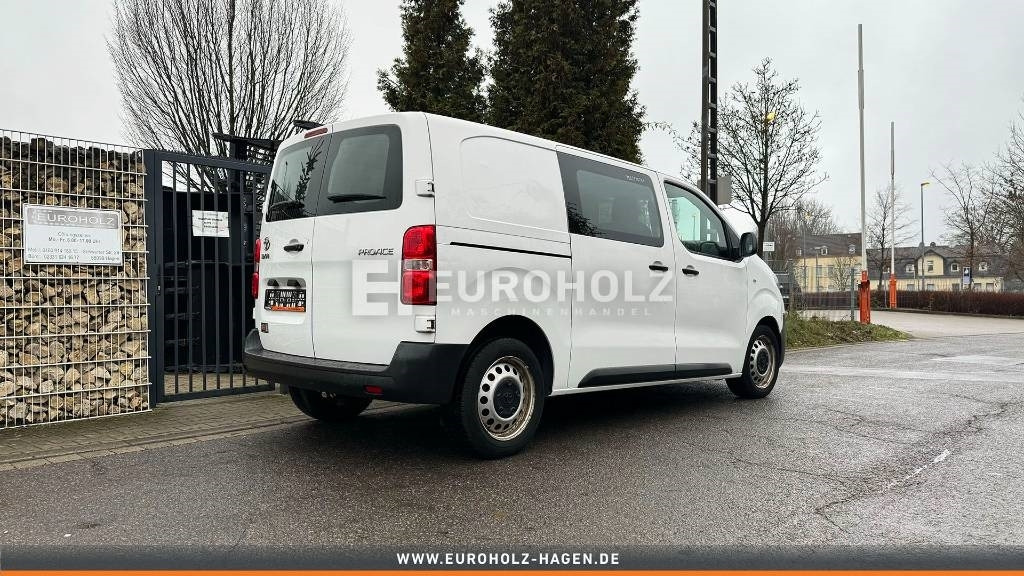 Toyota Proace 2.0, Transporter, Kasten, Euro 6, Klima - Koffer Transporter: das Bild 3 Toyota Proace 2.0, Transporter, Kasten, Euro 6, Klima - Koffer Transporter: das Bild 3