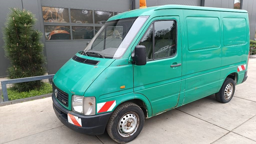 Volkswagen LT 28 Kastenwagen Werkstattsschränke Motorschaden - Koffer Transporter: das Bild 1 Volkswagen LT 28 Kastenwagen Werkstattsschränke Motorschaden - Koffer Transporter: das Bild 1