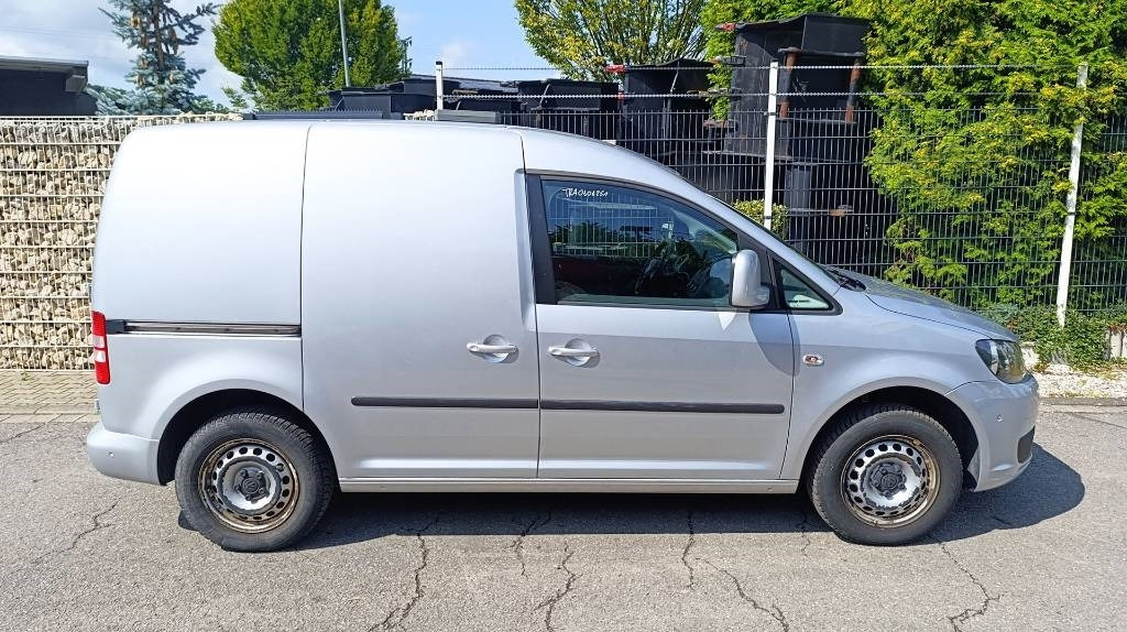 Koffer Transporter Volkswagen VW Caddy, Transporter, Werkstattschränke, Webasto: das Bild 20