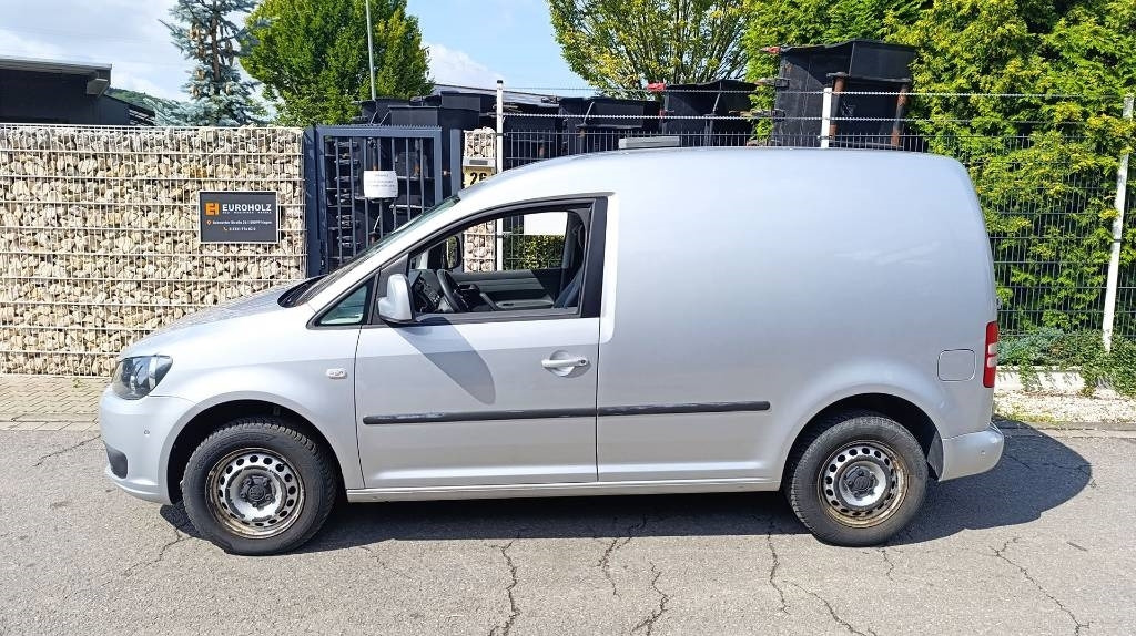 Koffer Transporter Volkswagen VW Caddy, Transporter, Werkstattschränke, Webasto: das Bild 7