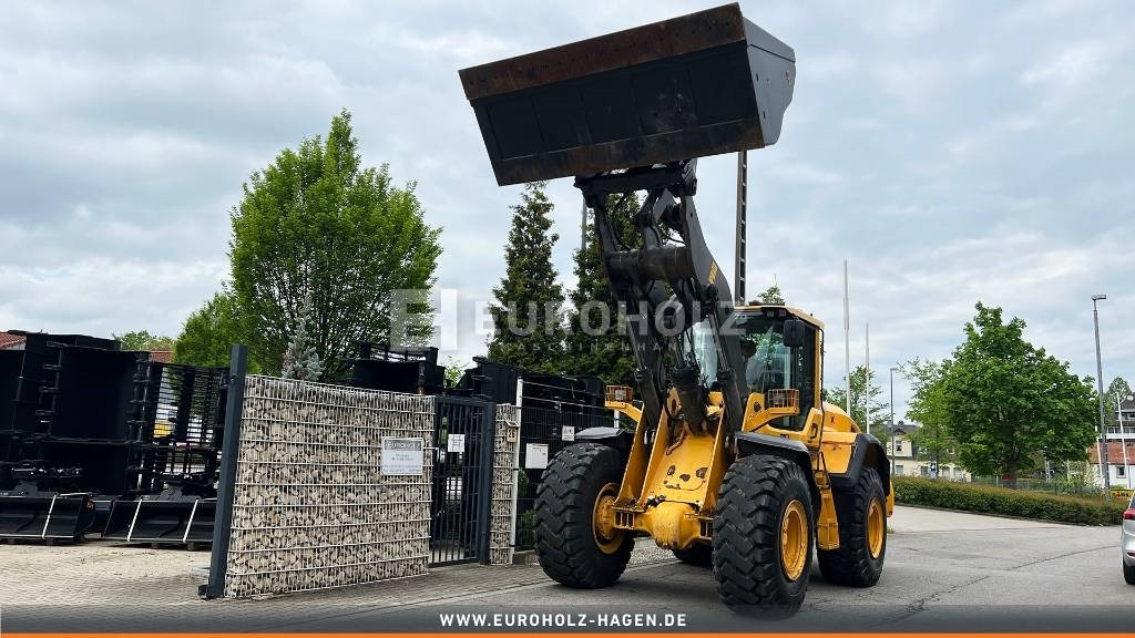 Radlader Volvo L 120 G mit Klima und SW, Reifen und Schaufel Neu: das Bild 6