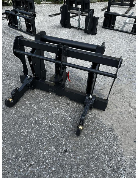Big Adapter Bobcat Teleskoplader auf Dreipunkt Aufnahme - Anbauteil: das Bild 1 Big Adapter Bobcat Teleskoplader auf Dreipunkt Aufnahme - Anbauteil: das Bild 1