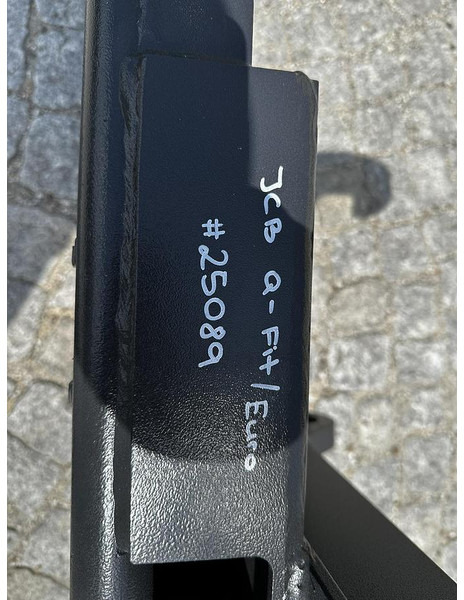 Big Adapter JCB Q-Fit passend zu Euro Aufnahme - Anbauteil: das Bild 4 Big Adapter JCB Q-Fit passend zu Euro Aufnahme - Anbauteil: das Bild 4