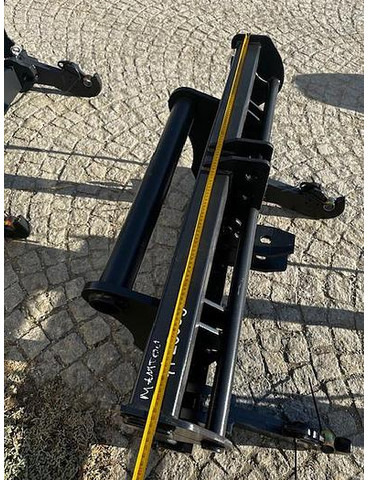 Big Adapter Manitou auf Dreipunkt Aufnahme - Anbauteil: das Bild 2 Big Adapter Manitou auf Dreipunkt Aufnahme - Anbauteil: das Bild 2
