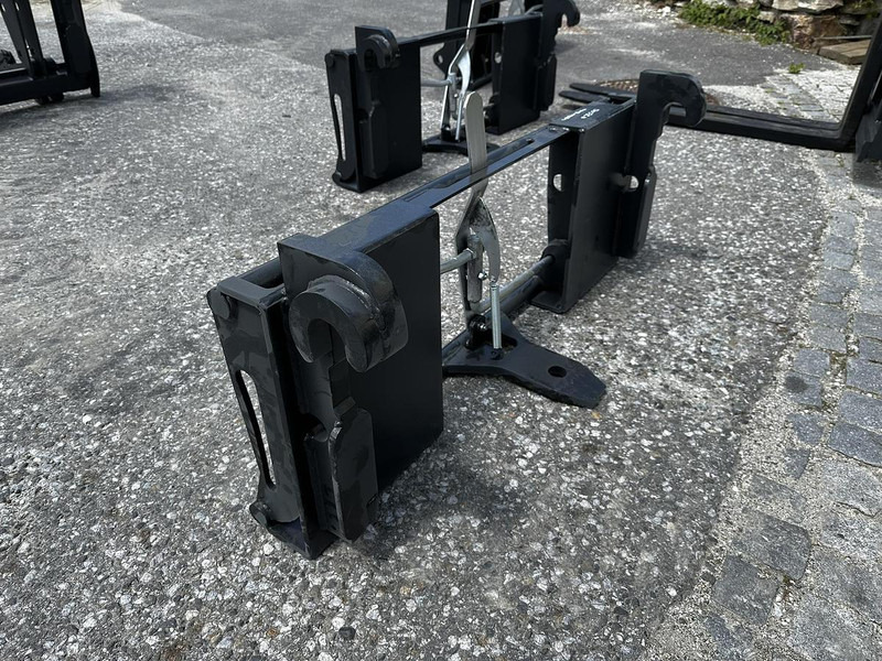 Big Adapter Merlo passend zu Euro Aufnahme - Anbauteil: das Bild 2 Big Adapter Merlo passend zu Euro Aufnahme - Anbauteil: das Bild 2