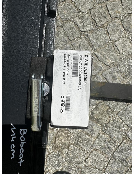 Big Palettengabel mit Bobcat 114cm Aufnahme - Gabel für Flurförderzeug: das Bild 4 Big Palettengabel mit Bobcat 114cm Aufnahme - Gabel für Flurförderzeug: das Bild 4