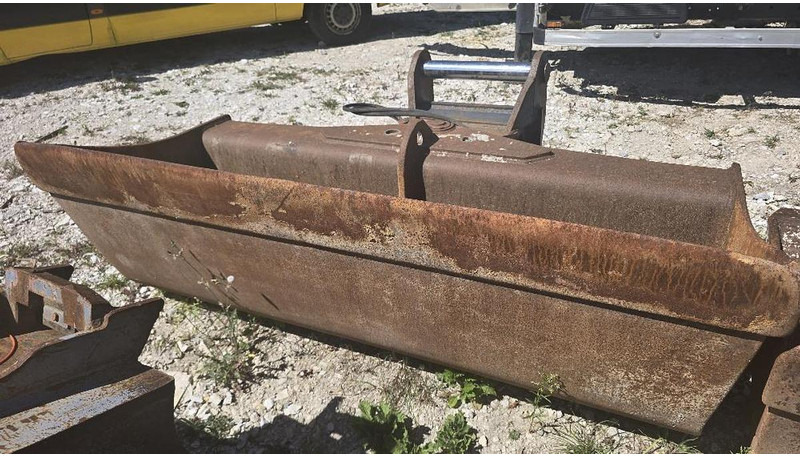 Böschungslöffel 200 cm mit Lehnhoff MS10 Aufnahme - Schaufel: das Bild 1 Böschungslöffel 200 cm mit Lehnhoff MS10 Aufnahme - Schaufel: das Bild 1