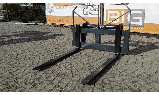 Palettengabel 120 cm passend zu Terex TL80 Aufnahme - Gabel für Flurförderzeug: das Bild 1 Palettengabel 120 cm passend zu Terex TL80 Aufnahme - Gabel für Flurförderzeug: das Bild 1