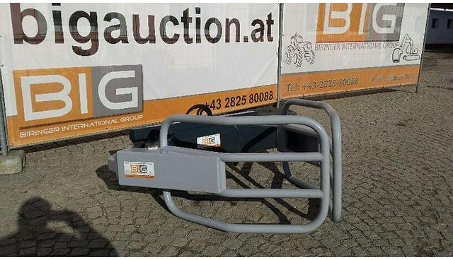 Rundballengreifer 150 cm mit Merlo Aufnahme - Greifer für Landmaschine: das Bild 3 Rundballengreifer 150 cm mit Merlo Aufnahme - Greifer für Landmaschine: das Bild 3