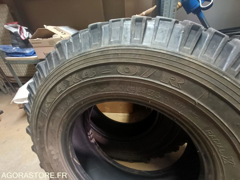 2 x Pneumatiques 4x4 MICHELIN XZL 7,5R16C 116/114N - Werkzeug/ Gerät: das Bild 4 2 x Pneumatiques 4x4 MICHELIN XZL 7,5R16C 116/114N - Werkzeug/ Gerät: das Bild 4