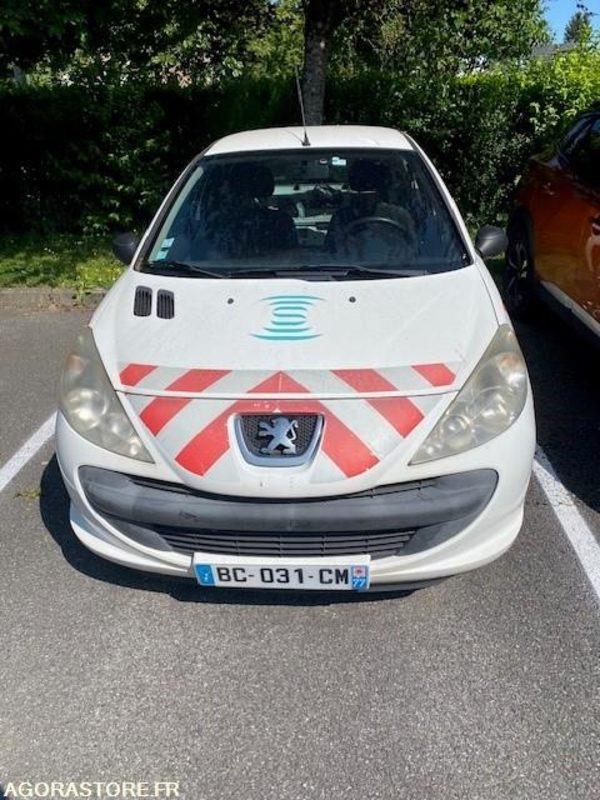206+ AFFAIRE PACK CD CLIM 1.4 HDI BLUE LION 70 CV - 2010 / 185 000 KM - PKW: das Bild 3 206+ AFFAIRE PACK CD CLIM 1.4 HDI BLUE LION 70 CV - 2010 / 185 000 KM - PKW: das Bild 3
