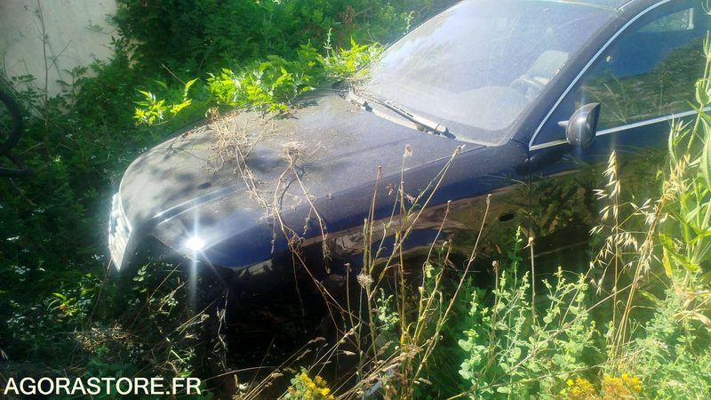 AUDI A6 - 2002 - POUR PIECES - PKW: das Bild 2 AUDI A6 - 2002 - POUR PIECES - PKW: das Bild 2