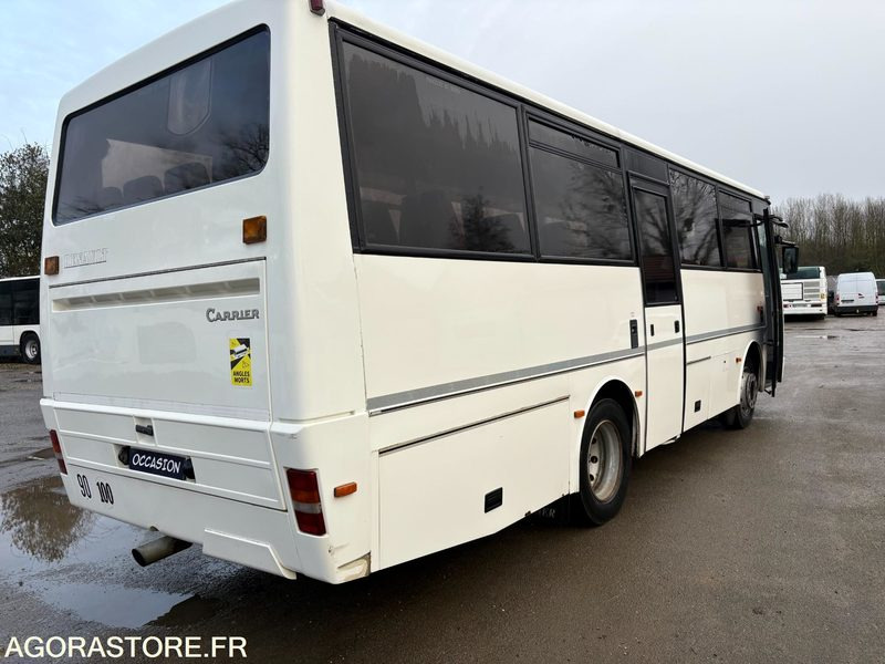 AUTOCAR RENAULT MEDIUM 36 PL - Schulbus: das Bild 5 AUTOCAR RENAULT MEDIUM 36 PL - Schulbus: das Bild 5