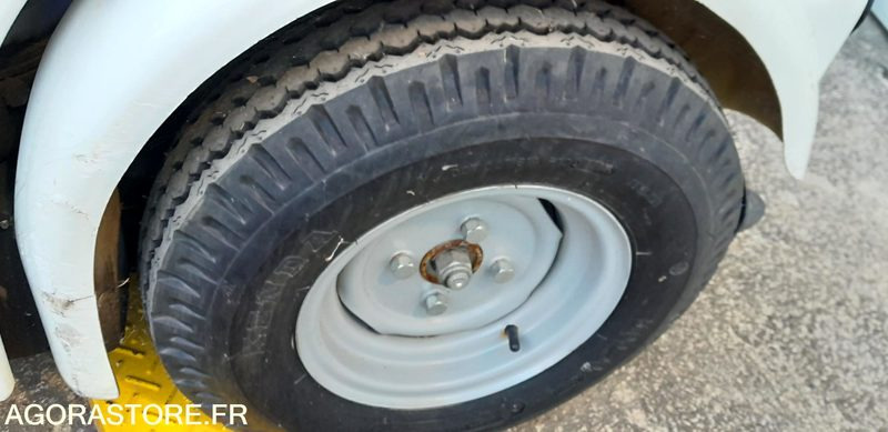 BALAYEUSE ELECTRIQUE ECO 36 - Kehrmaschine: das Bild 4 BALAYEUSE ELECTRIQUE ECO 36 - Kehrmaschine: das Bild 4