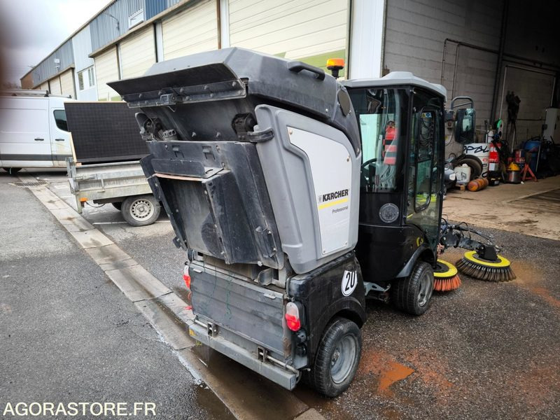 Balayeuse KARCHER MIC 34C 558 heures 2019 - Kehrmaschine: das Bild 3 Balayeuse KARCHER MIC 34C 558 heures 2019 - Kehrmaschine: das Bild 3