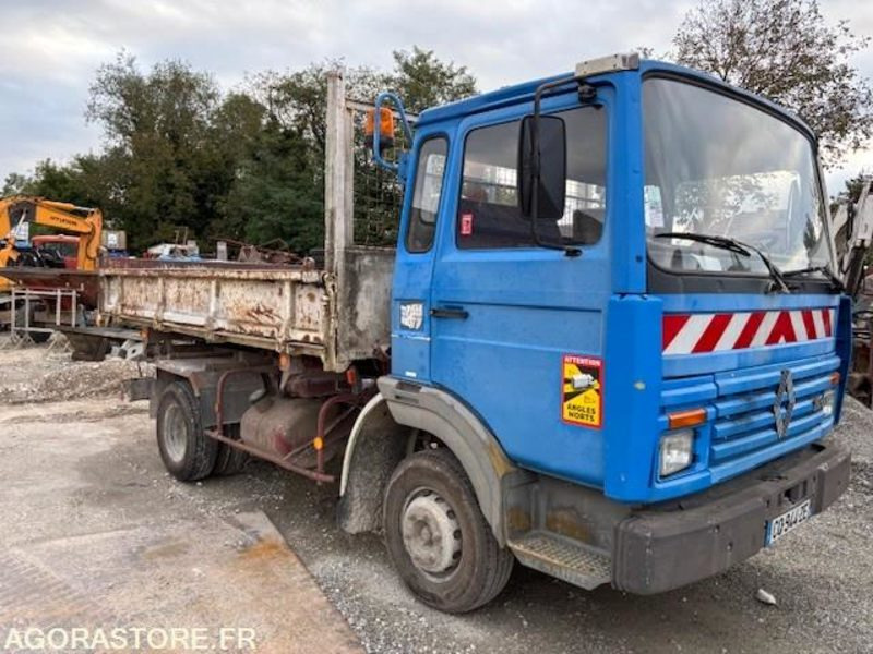 CAMION BENNE (TRI-BENNE) RENAULT S120 MIDLINER 1991 221000 KM - Kipper: das Bild 3 CAMION BENNE (TRI-BENNE) RENAULT S120 MIDLINER 1991 221000 KM - Kipper: das Bild 3