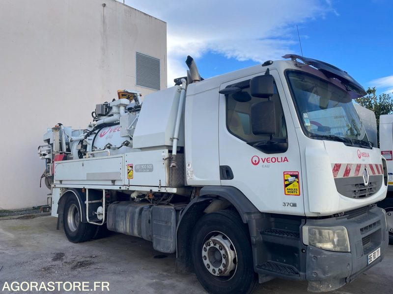 CAMION RENAULT19 HYDROCURER HUWER - 2018 / 341 258 KM - Saug-/ Spülfahrzeug: das Bild 1 CAMION RENAULT19 HYDROCURER HUWER - 2018 / 341 258 KM - Saug-/ Spülfahrzeug: das Bild 1