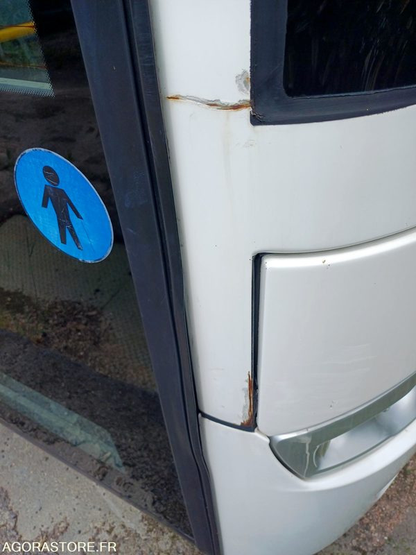 CAR MERCEDES INTOURO 436244 kms 2010 - Schulbus: das Bild 4 CAR MERCEDES INTOURO 436244 kms 2010 - Schulbus: das Bild 4