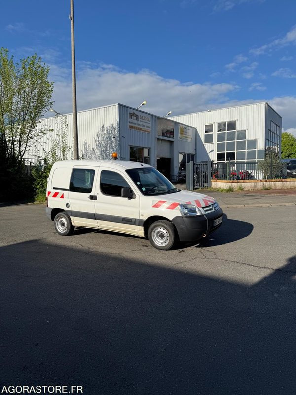CITROËN BERLINGO - 2010 - 211 000 KM - Kleintransporter: das Bild 4 CITROËN BERLINGO - 2010 - 211 000 KM - Kleintransporter: das Bild 4