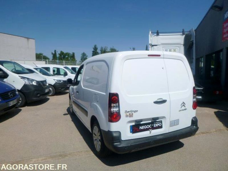 CITROEN BERLINGO UTILITAIRE BOITE AUTO - 2018 - 166 500KM - Kleintransporter: das Bild 4 CITROEN BERLINGO UTILITAIRE BOITE AUTO - 2018 - 166 500KM - Kleintransporter: das Bild 4