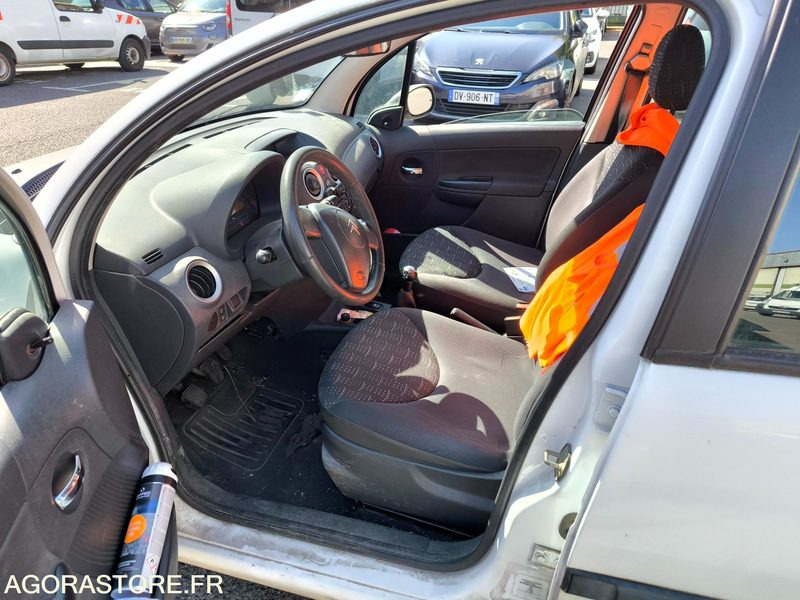 CITROEN C3 166786 kms 2006 - PKW: das Bild 4 CITROEN C3 166786 kms 2006 - PKW: das Bild 4