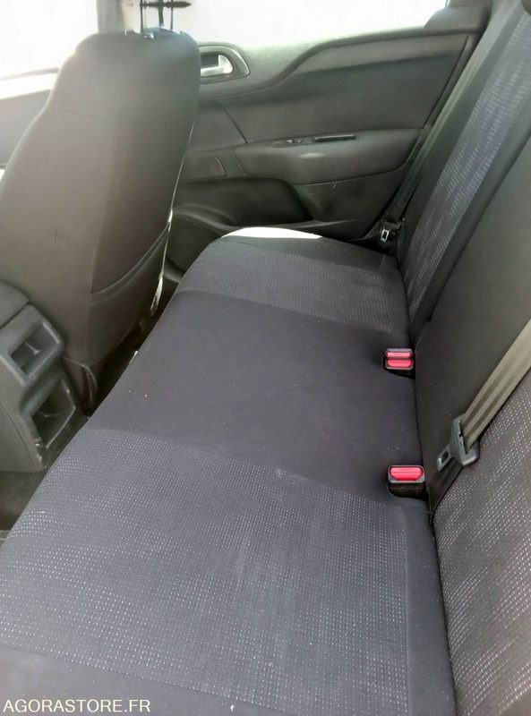 CITROEN C4 - PKW: das Bild 2 CITROEN C4 - PKW: das Bild 2