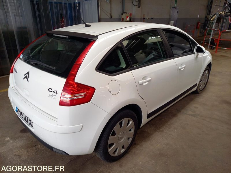 CITROEN C4 PACK AMBIANCE HDI92 - 2007 - PKW: das Bild 2 CITROEN C4 PACK AMBIANCE HDI92 - 2007 - PKW: das Bild 2