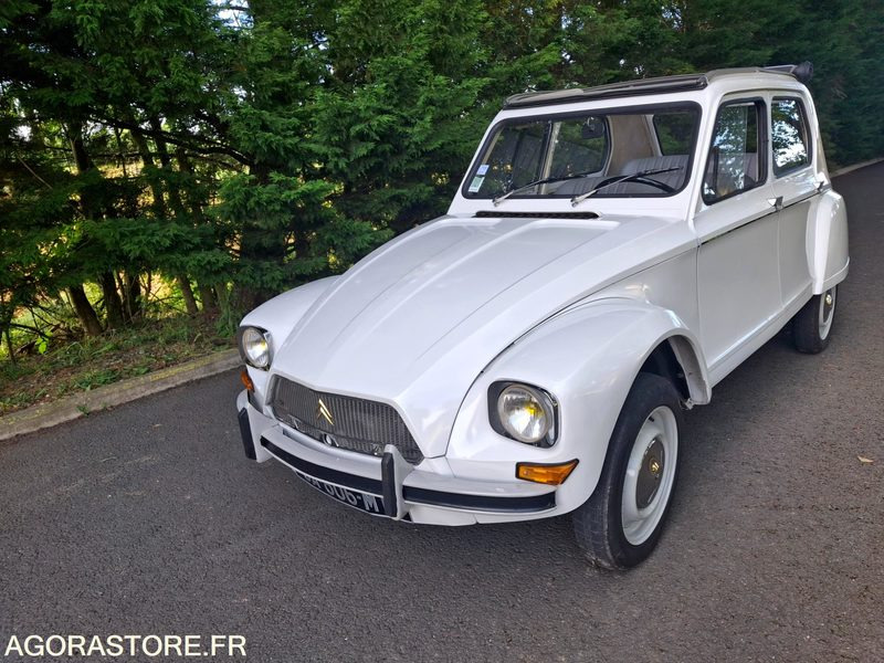 CITROEN-DYANE-1967 - PKW: das Bild 1 CITROEN-DYANE-1967 - PKW: das Bild 1