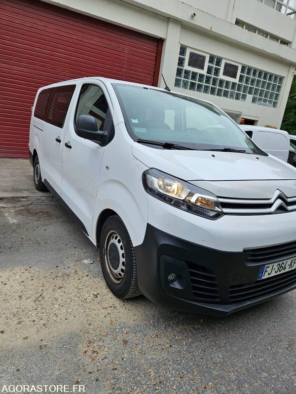 CITROEN JUMPY SPACE TOURER 9 places 240051 kms ANNÉE 2019 - Kleinbus, Personentransporter: das Bild 1 CITROEN JUMPY SPACE TOURER 9 places 240051 kms ANNÉE 2019 - Kleinbus, Personentransporter: das Bild 1