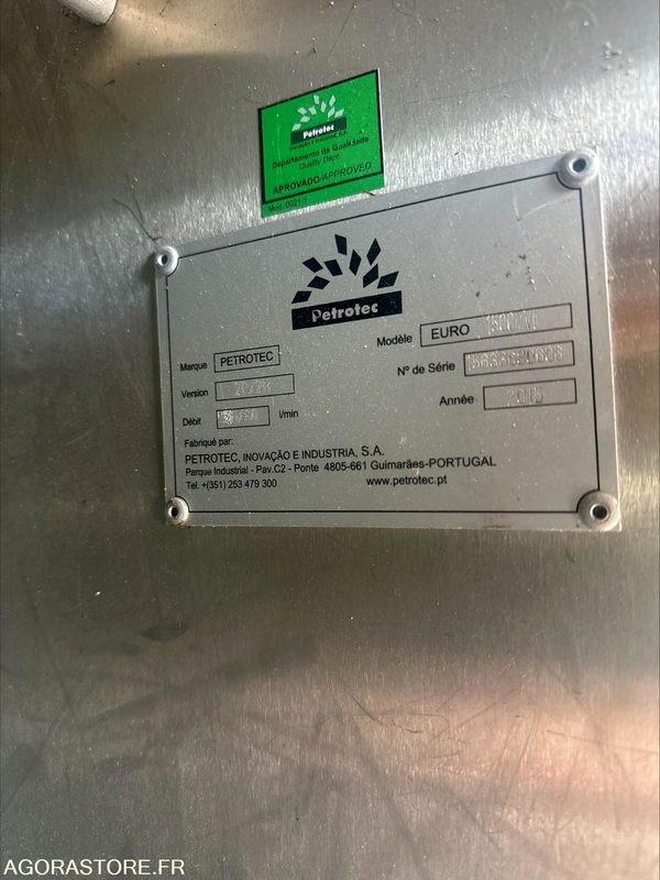 CONTAINER AVEC CUVE DE 40 000L & SYSTEME DE DISTRIBUTION CARBURANT - 2015 - Werkzeug/ Gerät: das Bild 4 CONTAINER AVEC CUVE DE 40 000L & SYSTEME DE DISTRIBUTION CARBURANT - 2015 - Werkzeug/ Gerät: das Bild 4