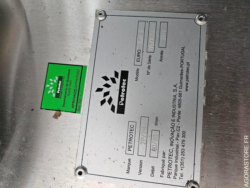 CONTAINER AVEC CUVE DE 40 000L & SYSTEME DE DISTRIBUTION CARBURANT - 2017 - Werkzeug/ Gerät: das Bild 4 CONTAINER AVEC CUVE DE 40 000L & SYSTEME DE DISTRIBUTION CARBURANT - 2017 - Werkzeug/ Gerät: das Bild 4