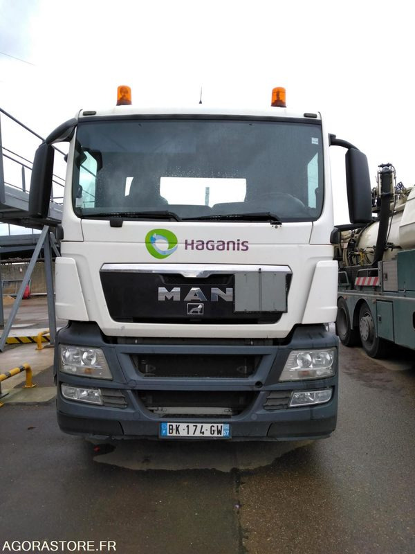 Camion Ampliroll MAN 26 tonnes - Abrollkipper: das Bild 1 Camion Ampliroll MAN 26 tonnes - Abrollkipper: das Bild 1