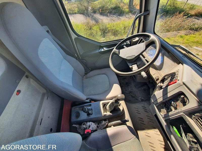 Camion Benne Renault Midlum -2005 - 13t5 - 250000km - Kipper: das Bild 4 Camion Benne Renault Midlum -2005 - 13t5 - 250000km - Kipper: das Bild 4