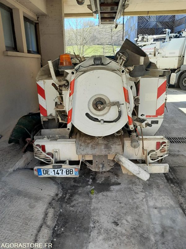 Camion hydrocureur LAND ROVER Defender - 2014 / 142 462 KM - Pick-up: das Bild 5 Camion hydrocureur LAND ROVER Defender - 2014 / 142 462 KM - Pick-up: das Bild 5