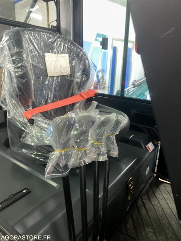 Chariot élévateur BAOLI KBE25N 2T5 ELECTRIQUE CABINE - Elektrostapler: das Bild 5 Chariot élévateur BAOLI KBE25N 2T5 ELECTRIQUE CABINE - Elektrostapler: das Bild 5