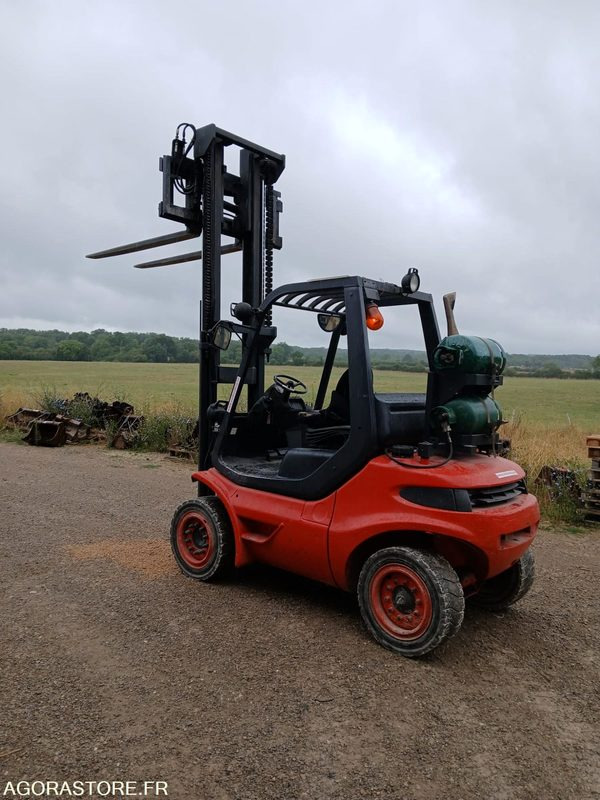 Chariot élévateur Fenwick Linde H35T 3.5T - Treibgasstapler: das Bild 2 Chariot élévateur Fenwick Linde H35T 3.5T - Treibgasstapler: das Bild 2