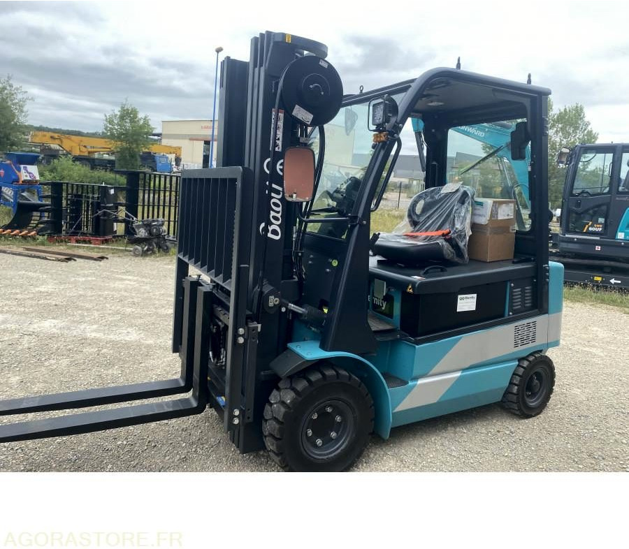 Chariot élévateur NEUF BAOLI KBE30N 3T ELECTRIQUE - Elektrostapler: das Bild 2 Chariot élévateur NEUF BAOLI KBE30N 3T ELECTRIQUE - Elektrostapler: das Bild 2