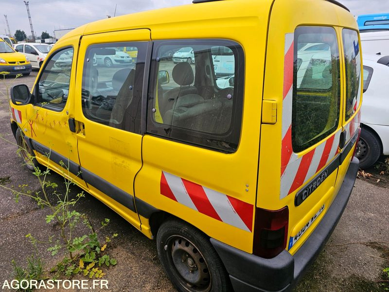 Citroën Berlingo - 2004 - 373983km - 4604WZ76 - PKW: das Bild 4 Citroën Berlingo - 2004 - 373983km - 4604WZ76 - PKW: das Bild 4